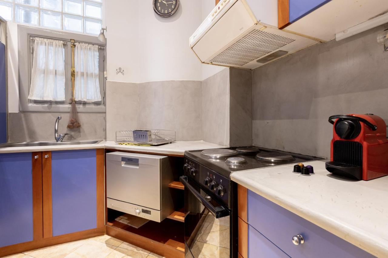 Ideal 4 Bdr Apartment In Plaka For 10! Athena Bagian luar foto