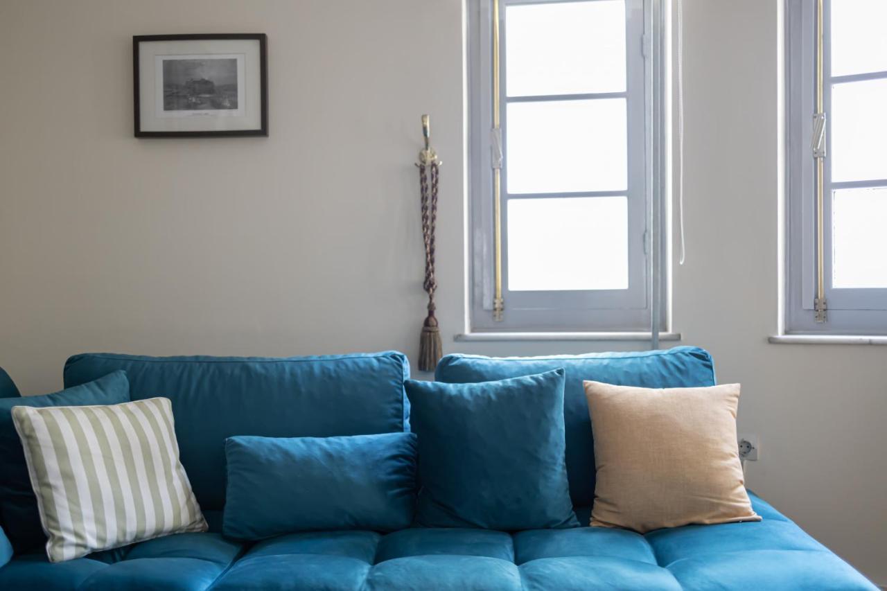 Ideal 4 Bdr Apartment In Plaka For 10! Athena Bagian luar foto