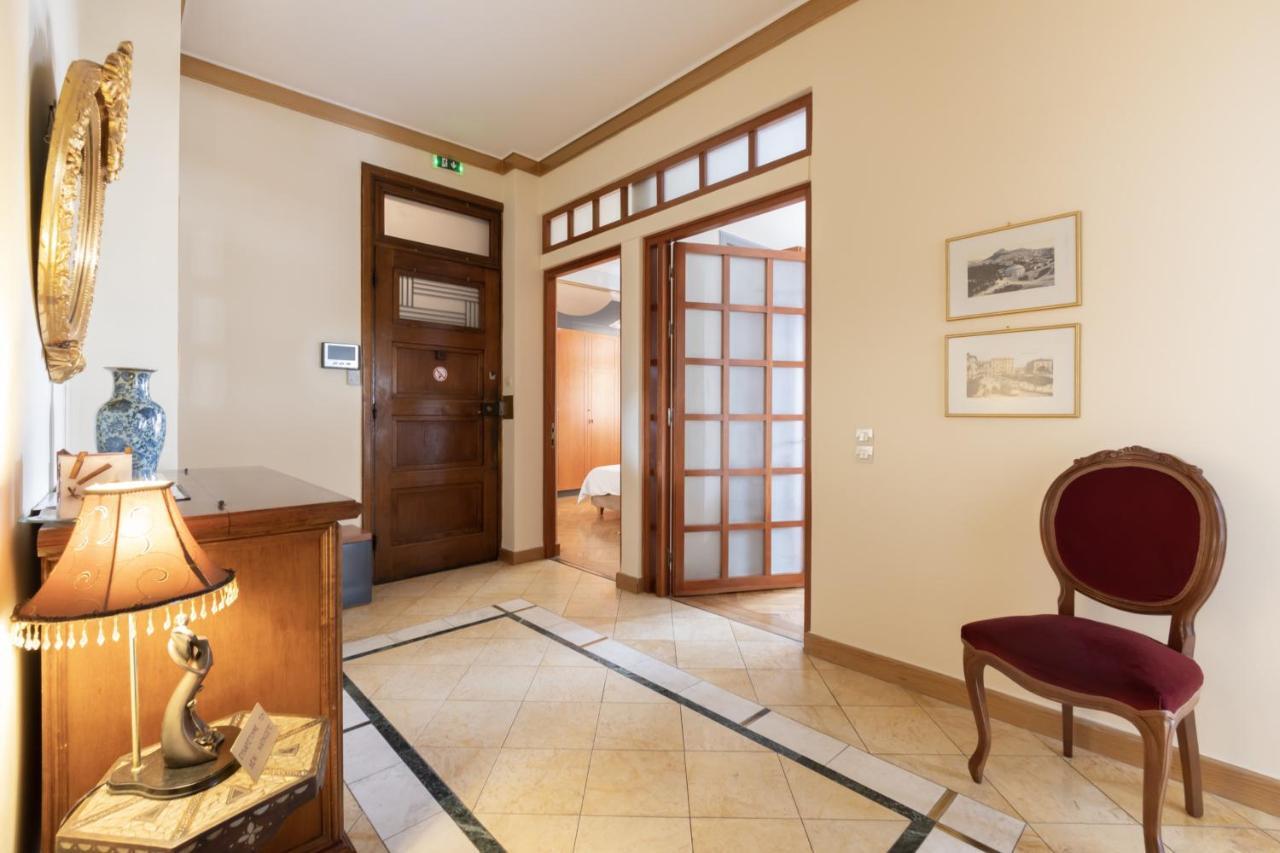Ideal 4 Bdr Apartment In Plaka For 10! Athena Bagian luar foto
